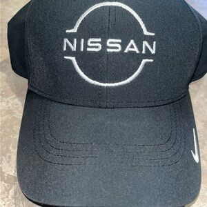 NISSAN EMPLOYEE FIELD TRAINING NIKE STRAPBACK HAT